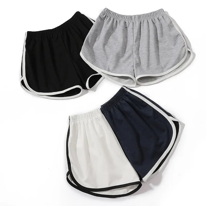 Move Lite Shorts / Elastic Shorts for Women