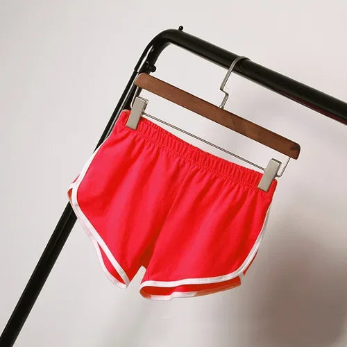 Move Lite Shorts / Elastic Shorts for Women